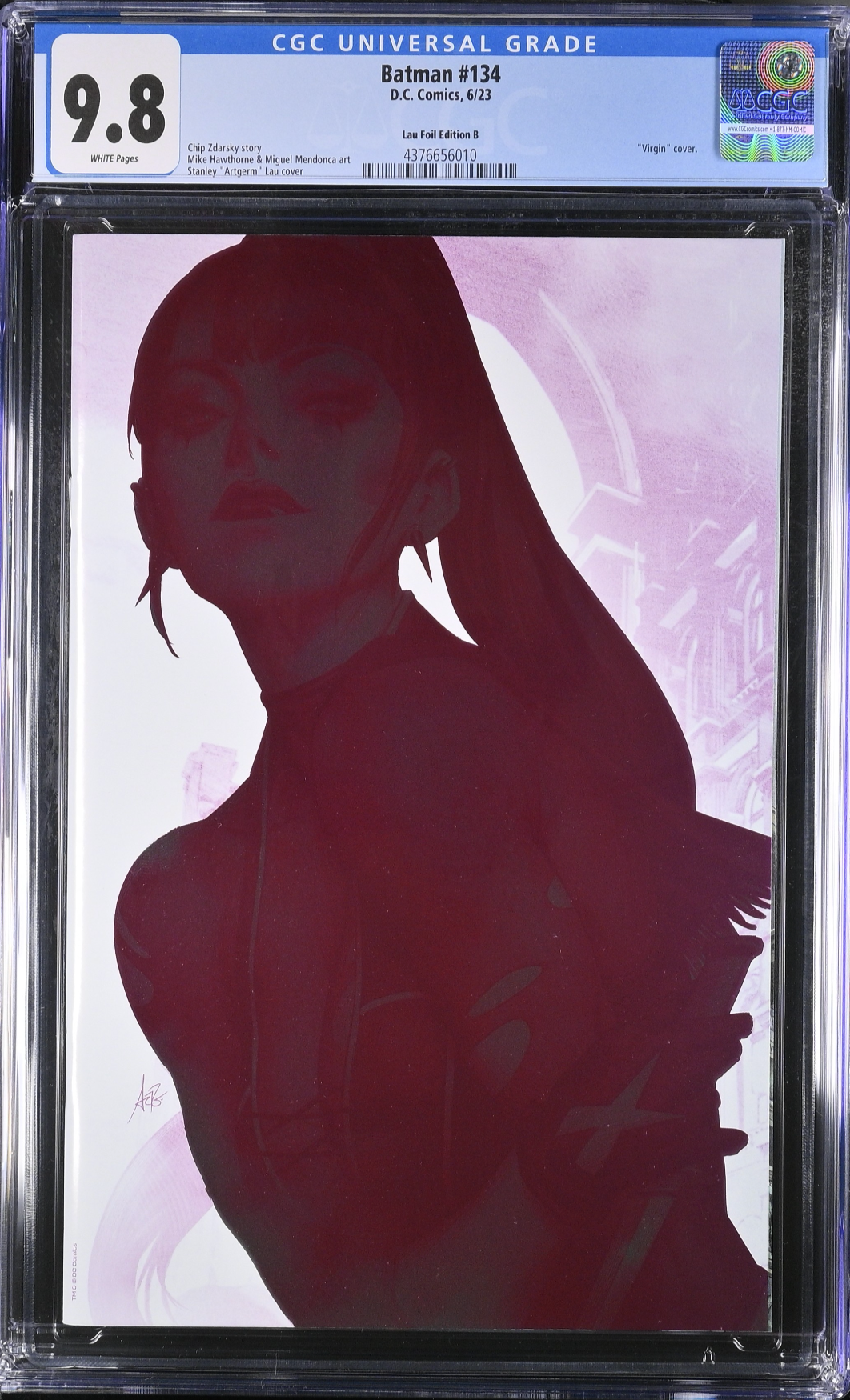 Batman #134 Artgerm 1:50 Foil Retailer Incentive Variant CGC 9.8