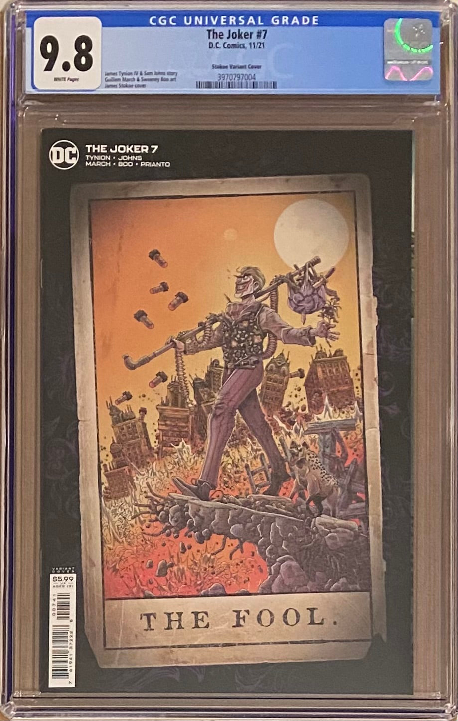 The Joker #7 Stokoe 1:25 Retailer Incentive Variant CGC 9.8