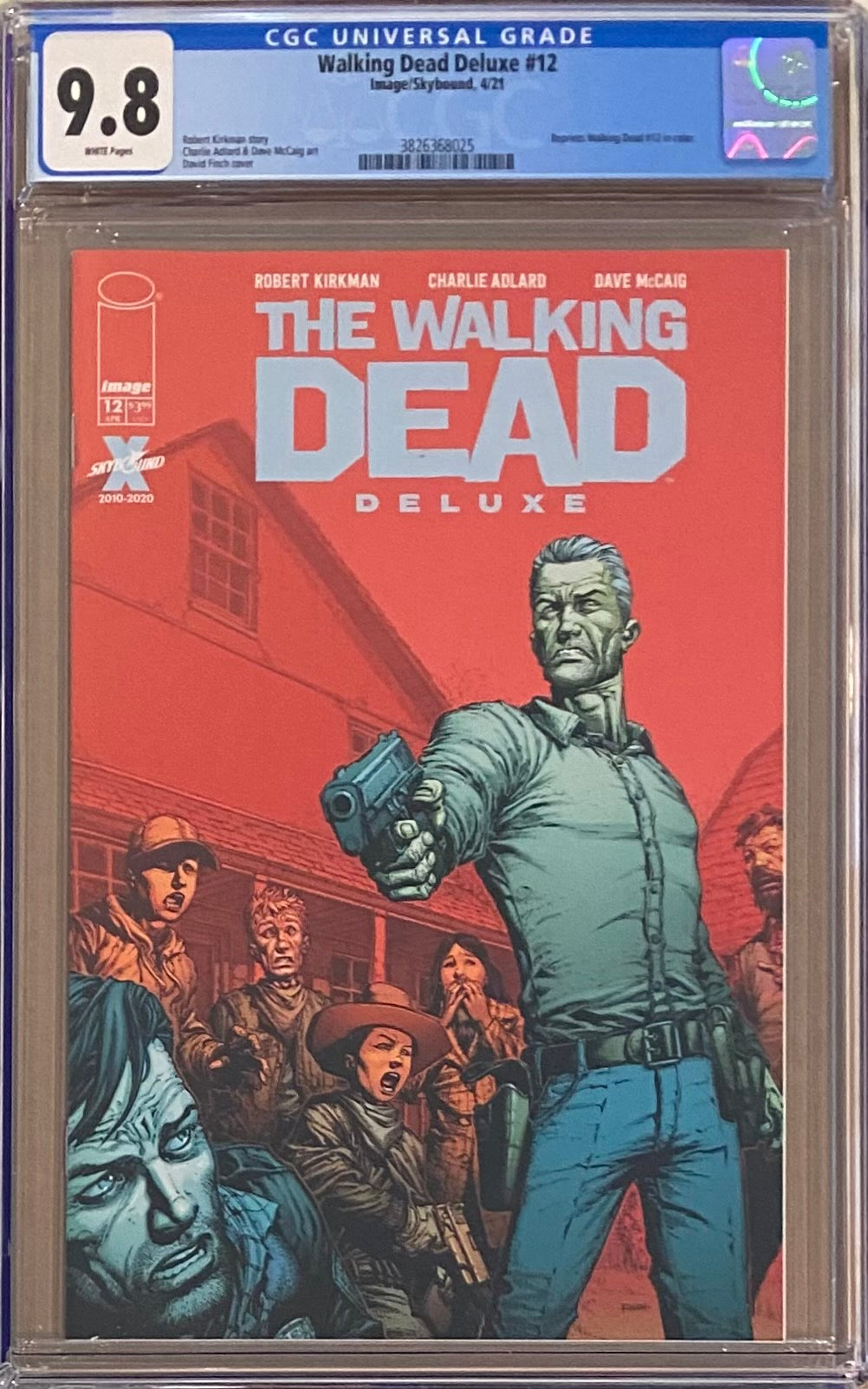 Walking Dead Deluxe #12 CGC 9.8