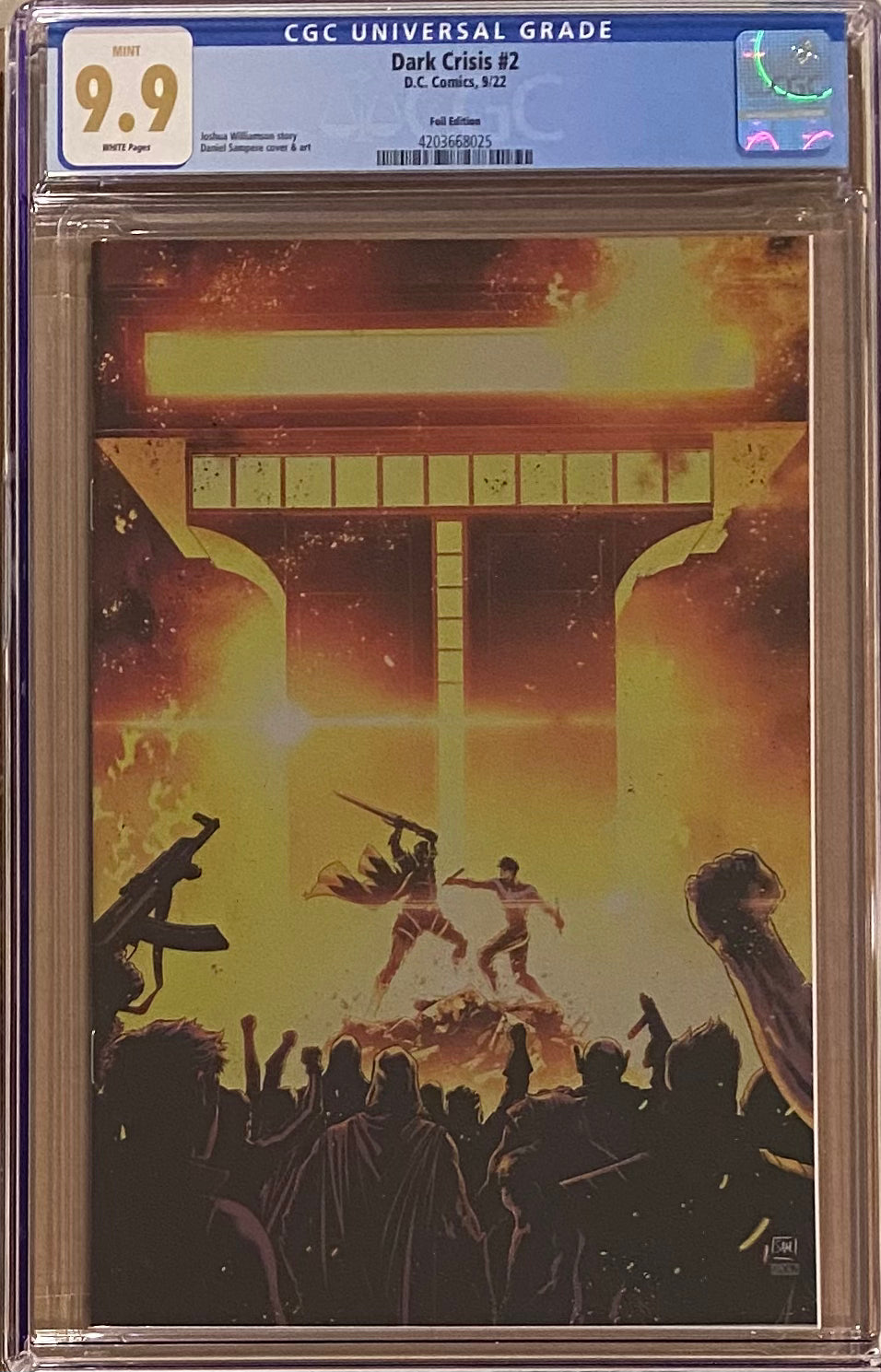 Dark Crisis #2 Sampere 1:100 Foil Retailer Incentive Variant CGC 9.9
