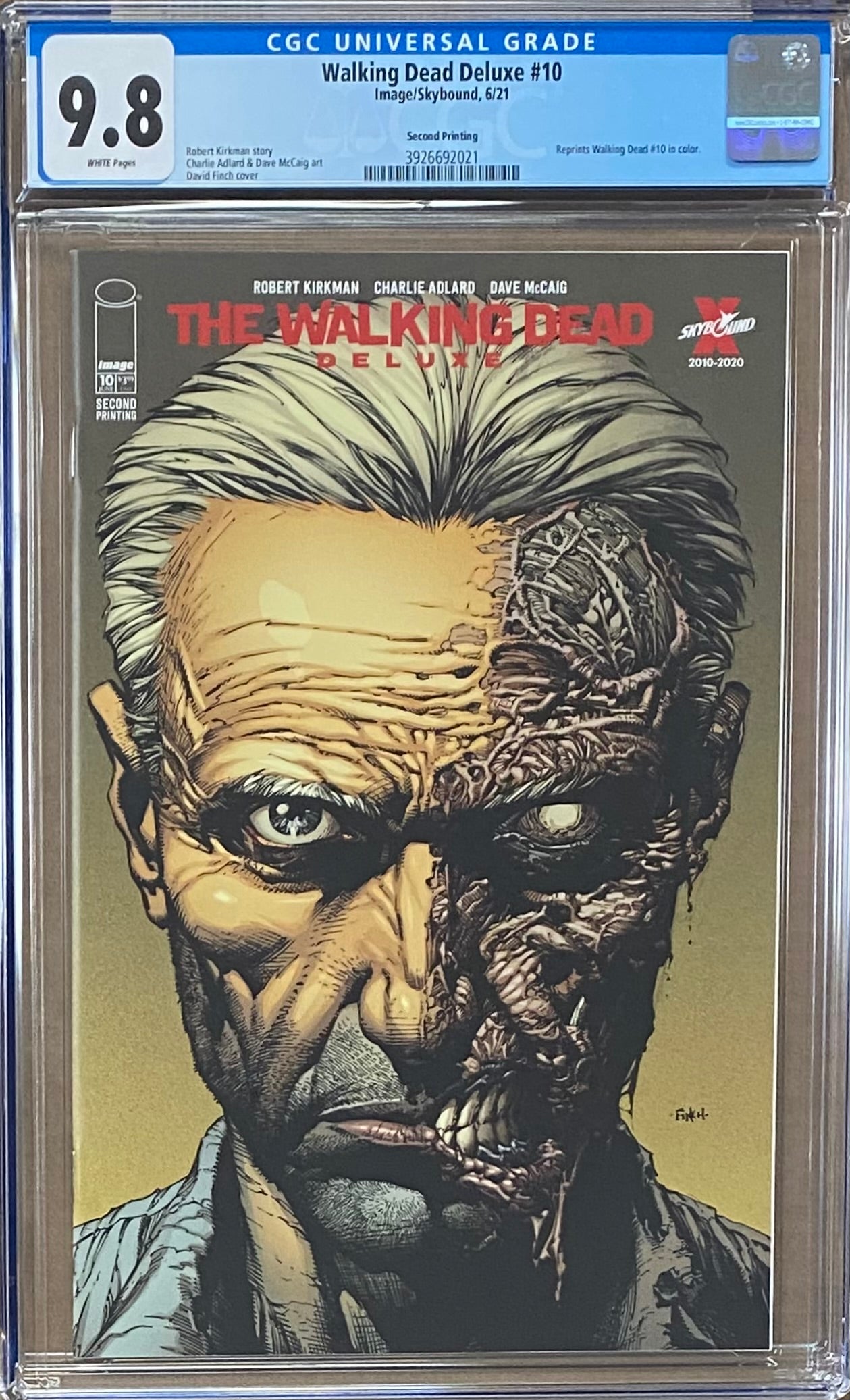 Walking Dead Deluxe #10 Second Printing CGC 9.8
