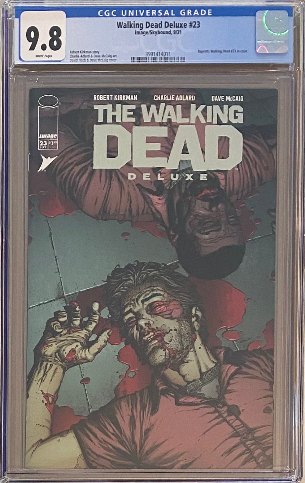 Walking Dead Deluxe #23 CGC 9.8