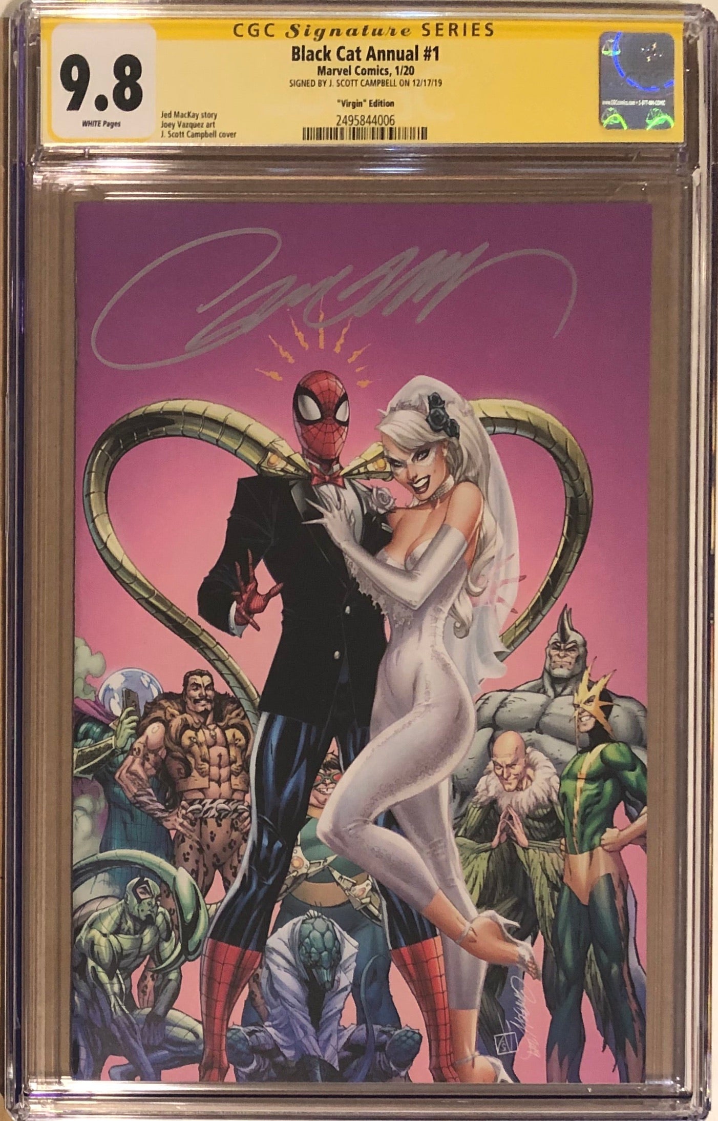 Black Cat Annual #1 J. Scott Campbell Virgin 1:100 Variant CGC 9.8 SS