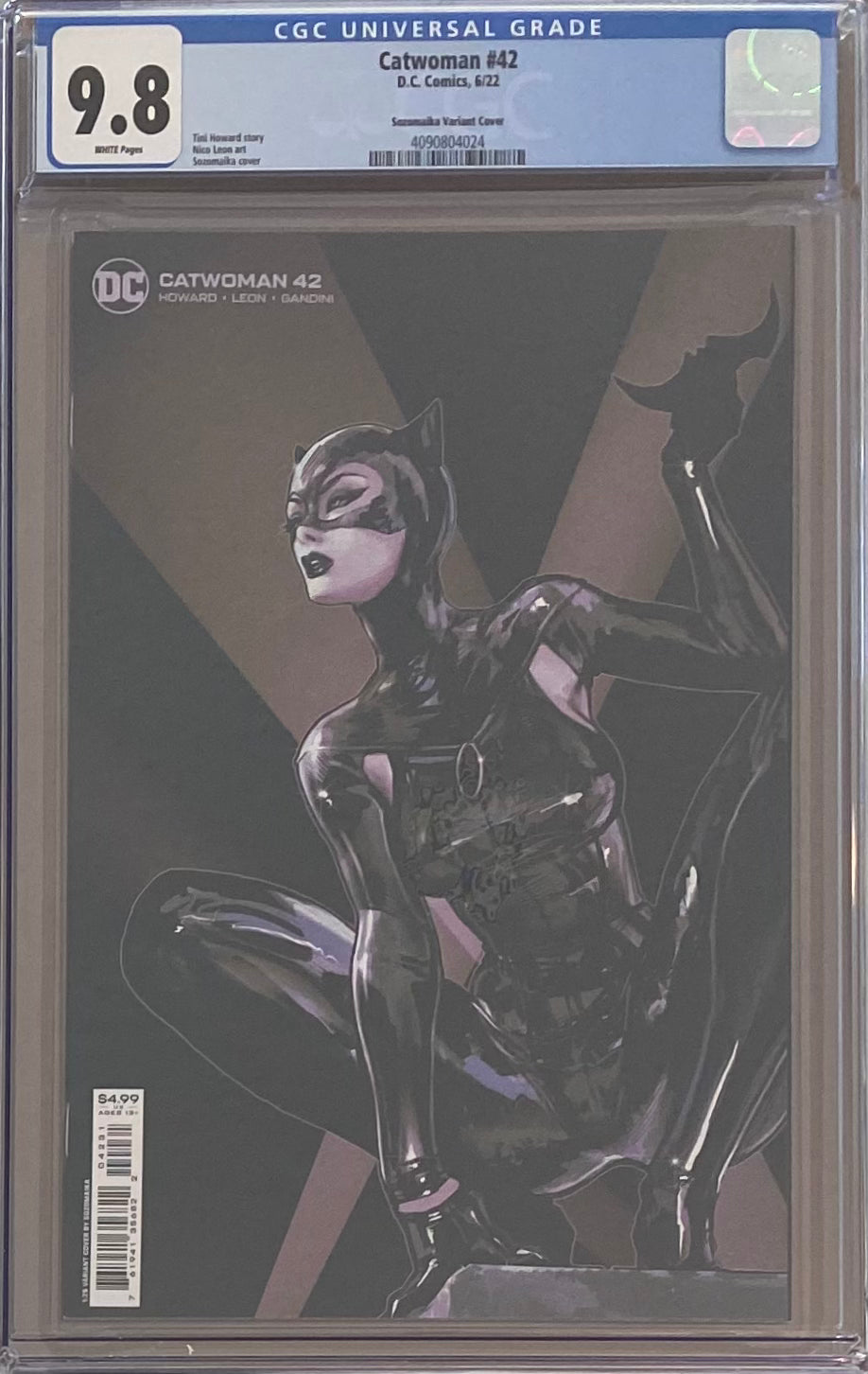Catwoman #42 Sozomaika Retailer Incentive Variant CGC 9.8