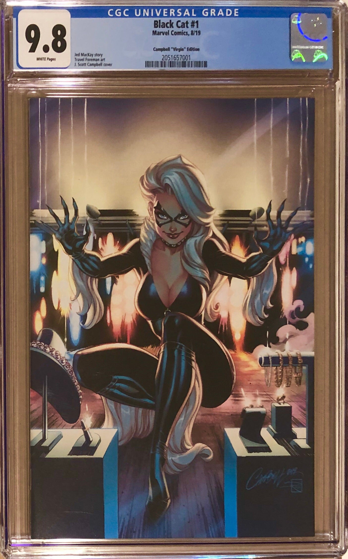 Black Cat #1 J. Scott Campbell 1:500 Virgin Retailer Incentive Variant CGC 9.8