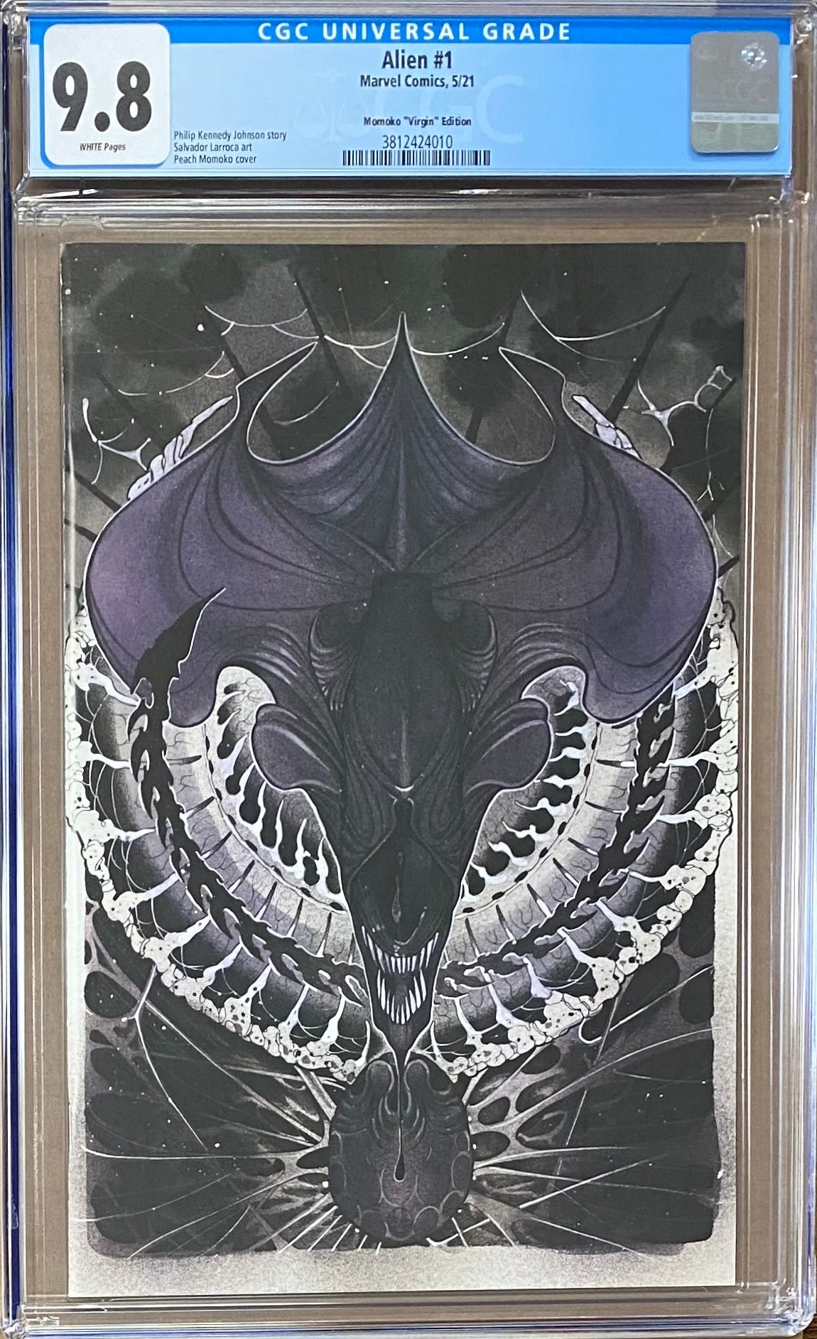 Alien #1 Momoko 1:100 Retailer Incentive Virgin Variant CGC 9.8