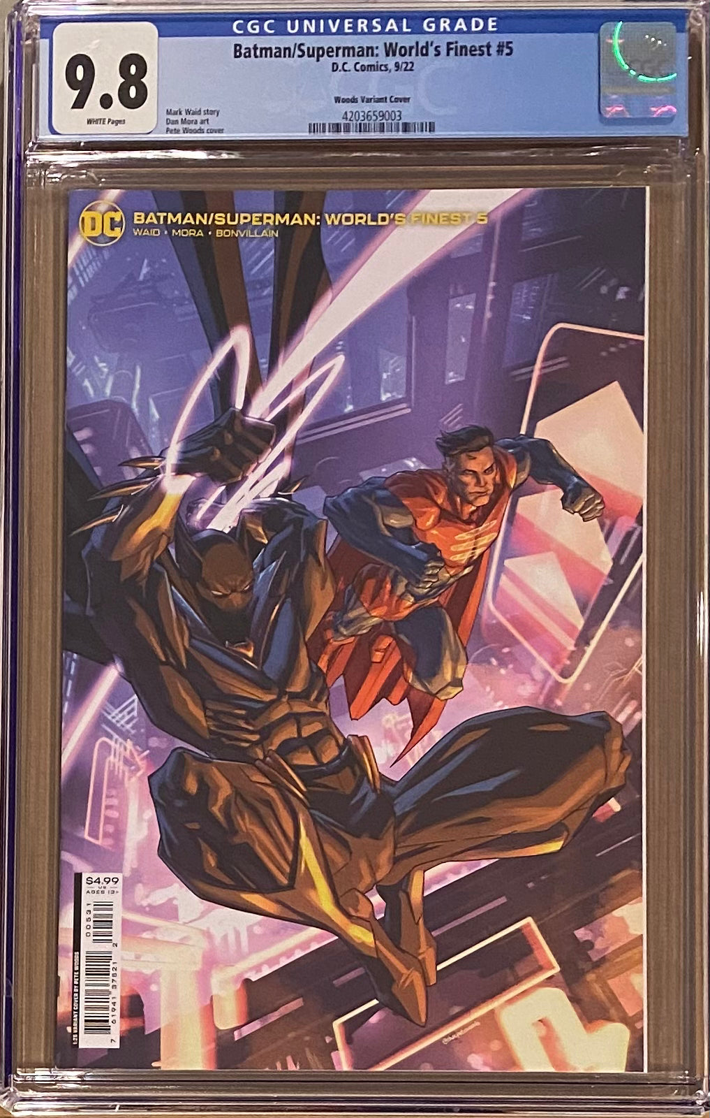 Batman/Superman: World's Finest #5 Woods 1:25 Retailer Incentive Variant CGC 9.8