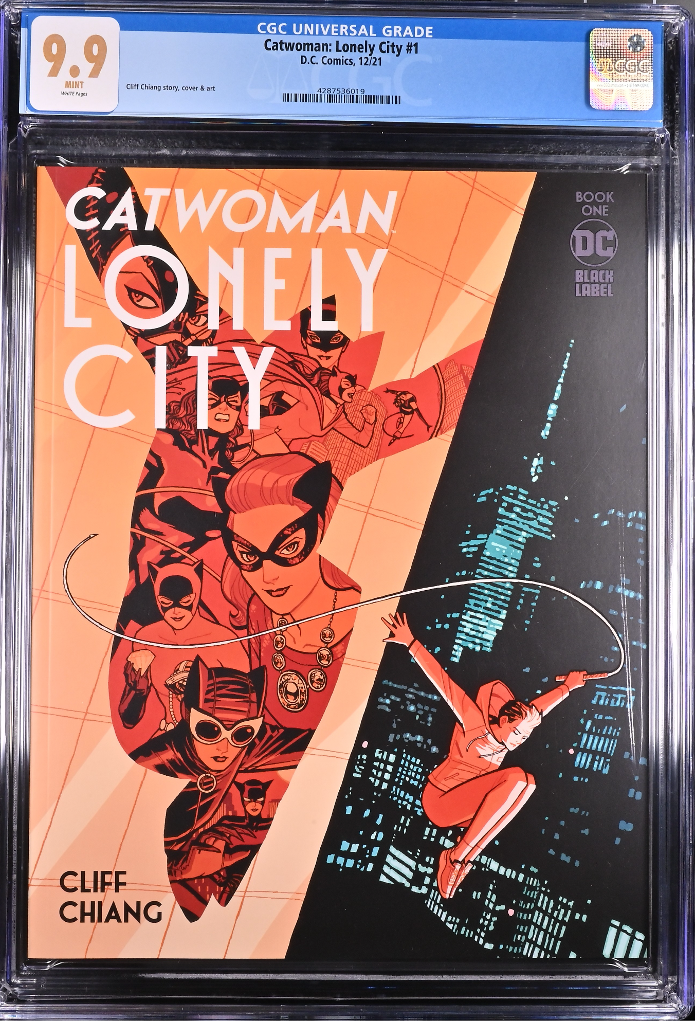 Catwoman: Lonely City #1 CGC 9.9 - DC Black Label