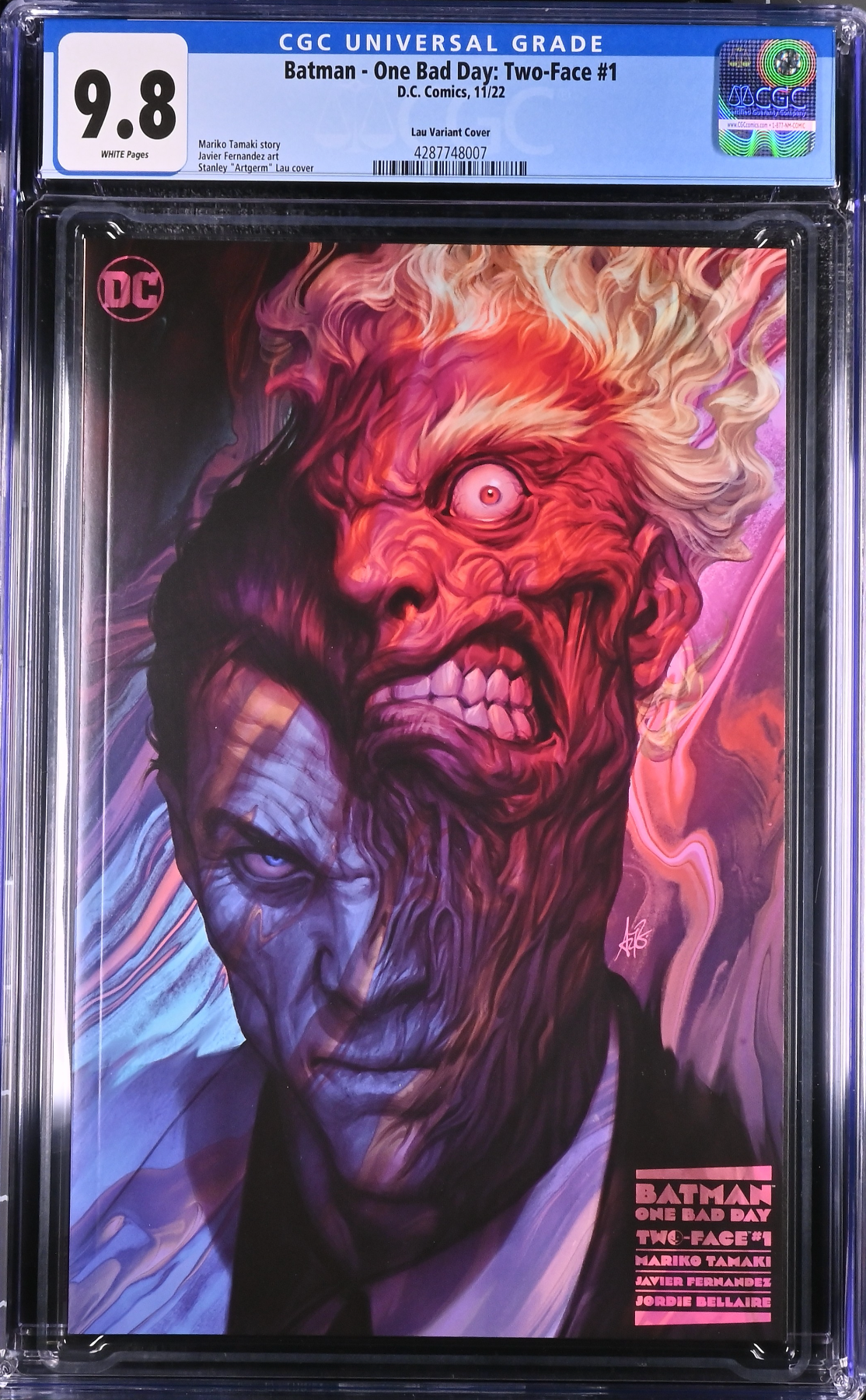 Batman: One Bad Day - Two Face #1 Artgerm 1:25 Retailer Incentive Variant CGC 9.8