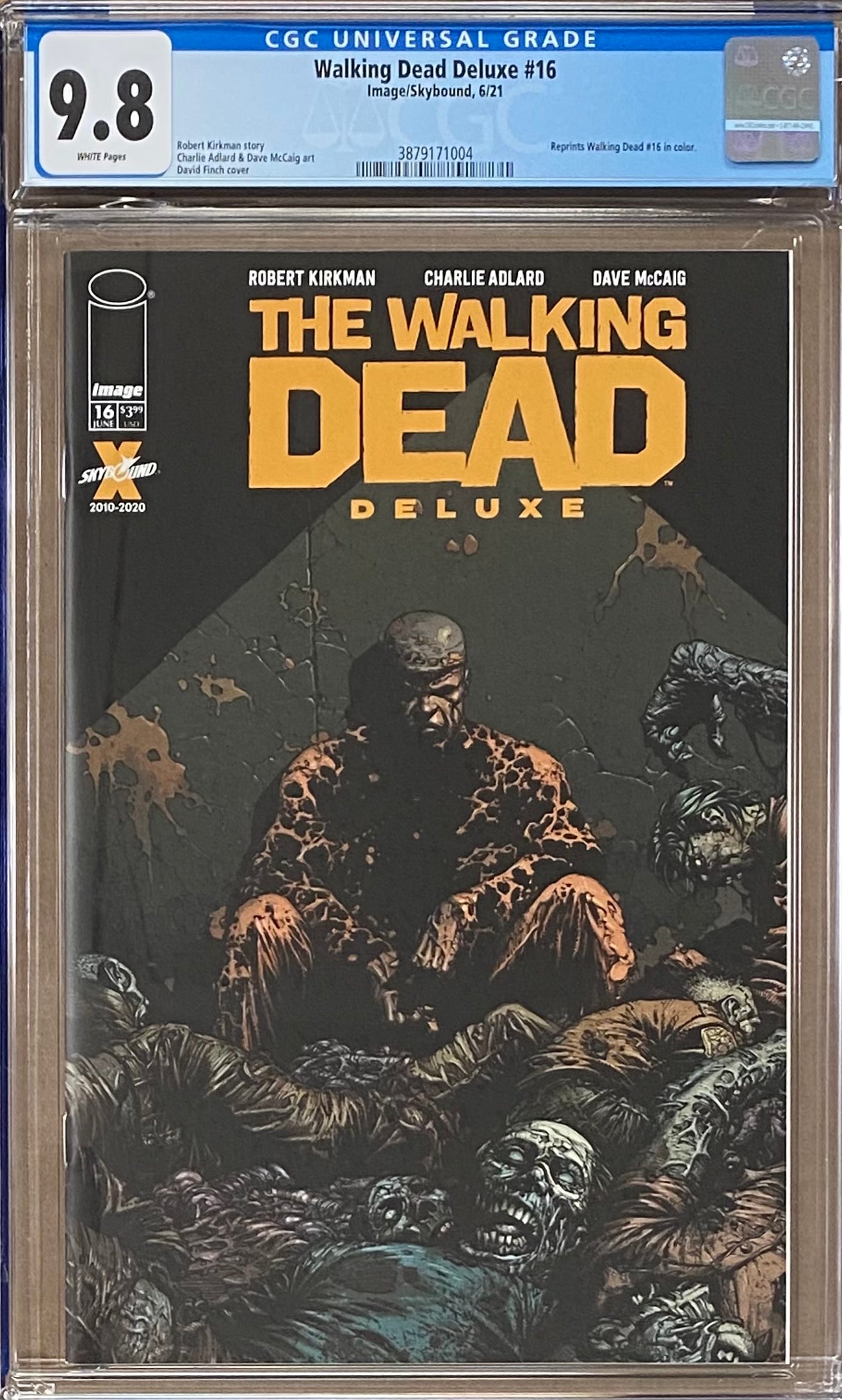 Walking Dead Deluxe #16 CGC 9.8