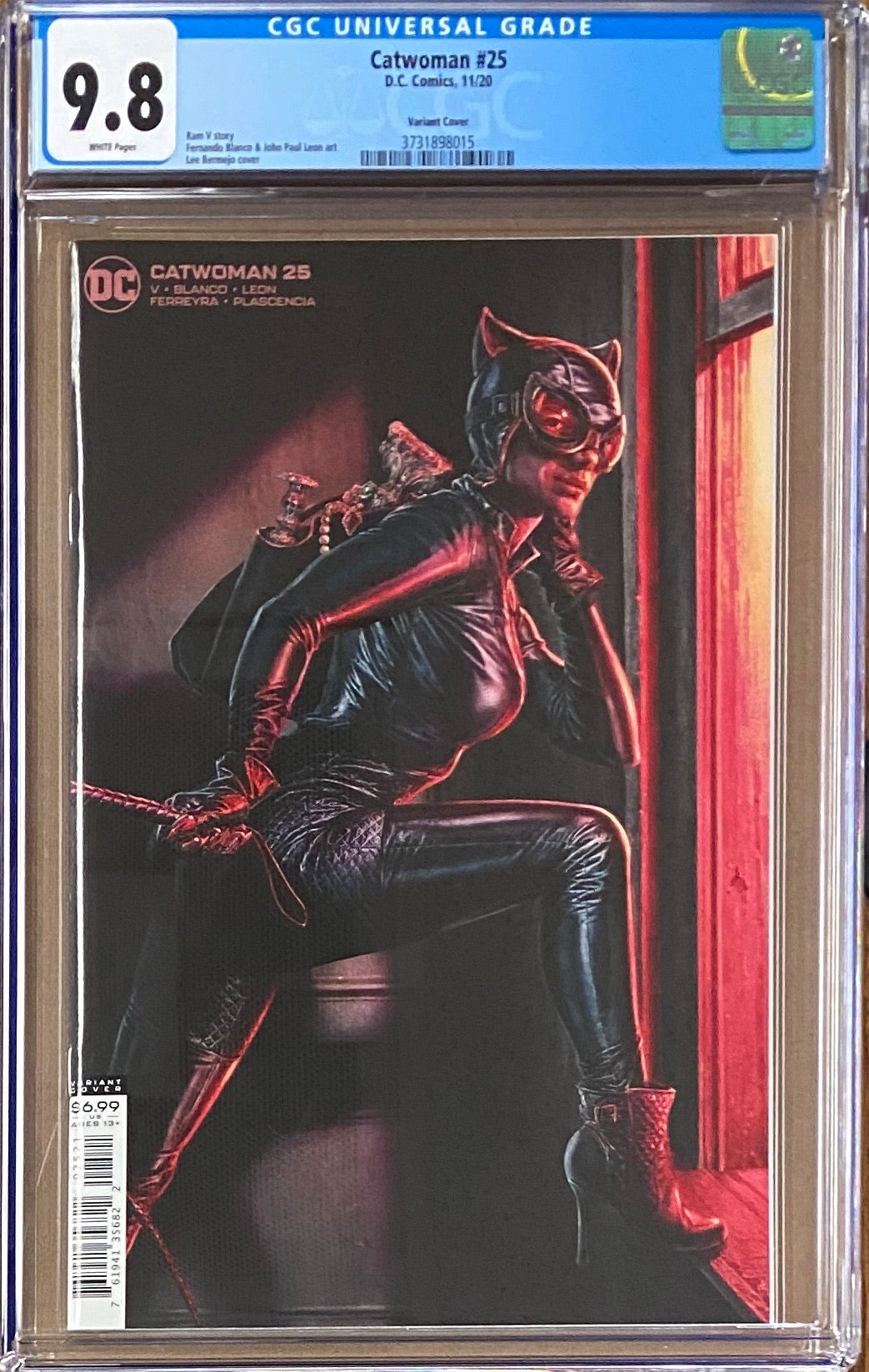 Catwoman #25 Bermejo Variant CGC 9.8