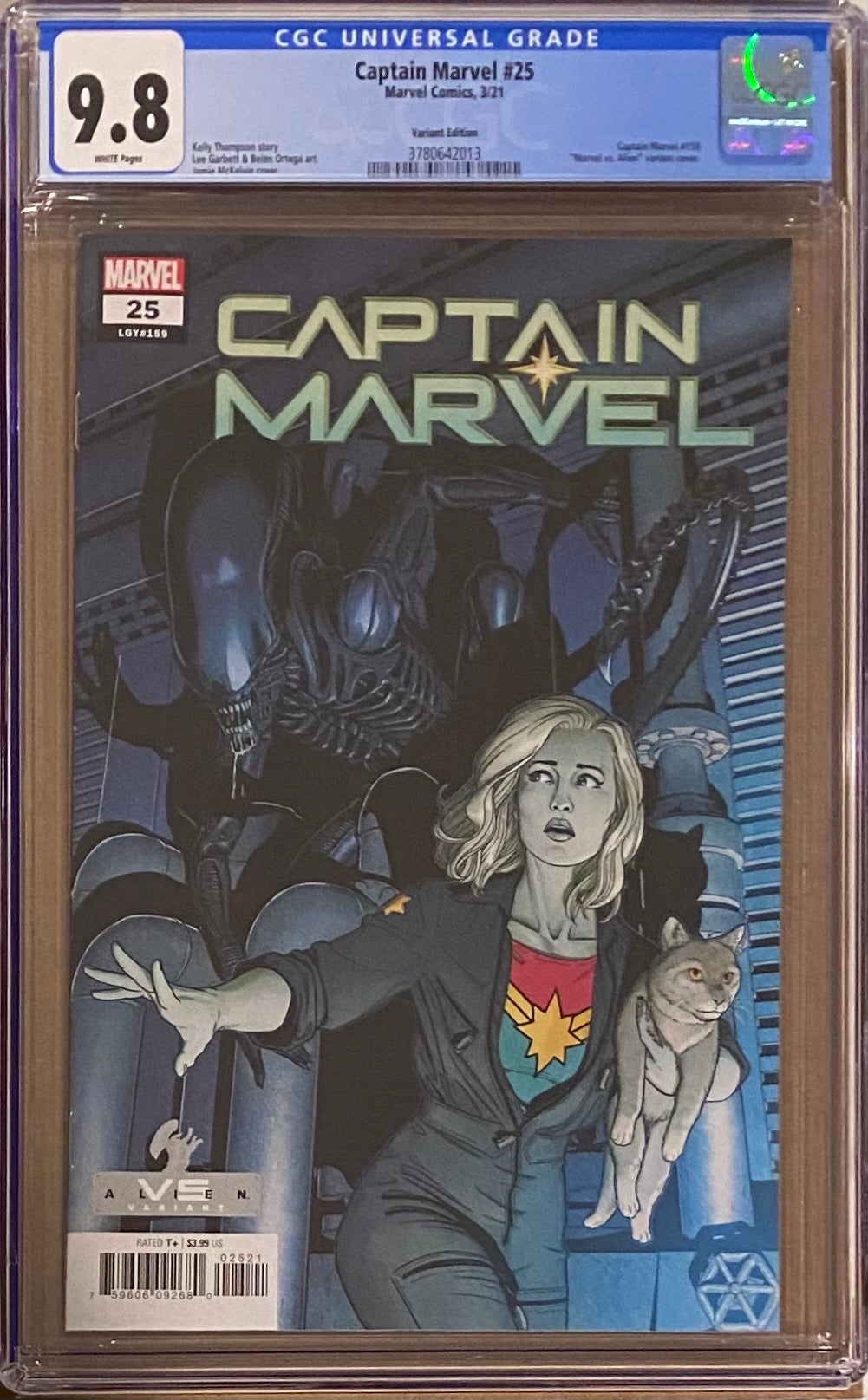 Captain Marvel #25 McKelvie "Marvel vs. Aliens" Variant CGC 9.8