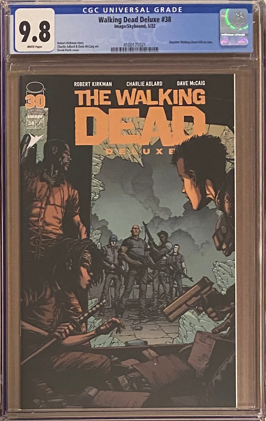 Walking Dead Deluxe #38 CGC 9.8