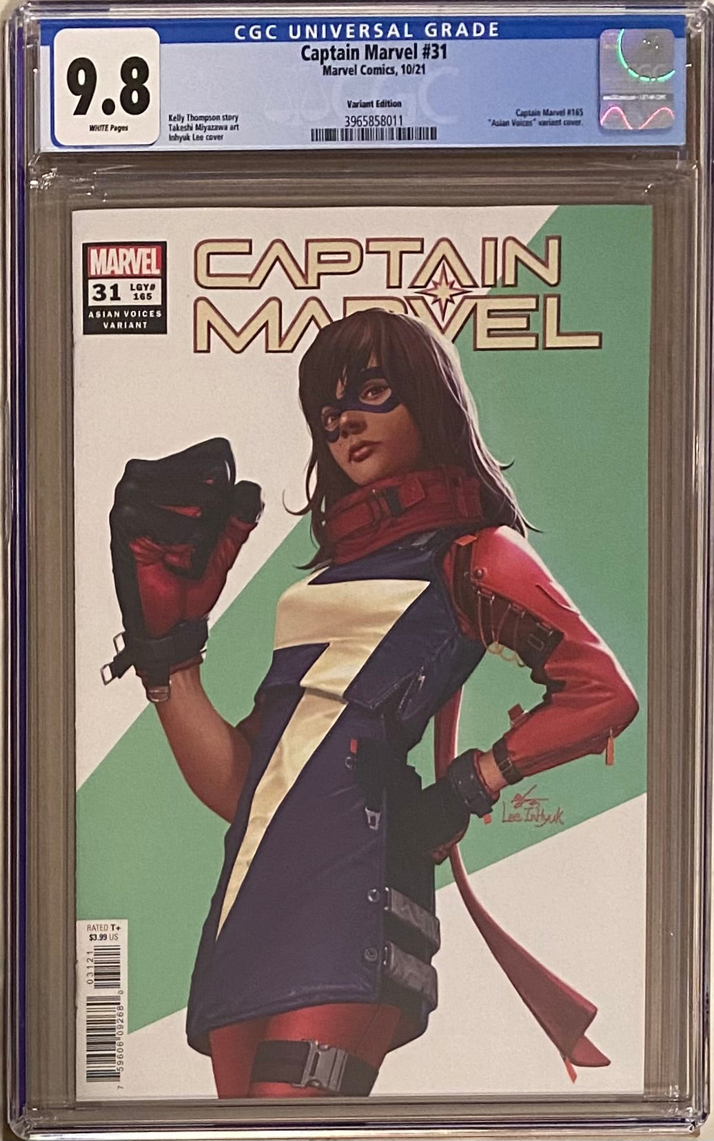 Captain Marvel #31 InHyuk Lee Variant CGC 9.8