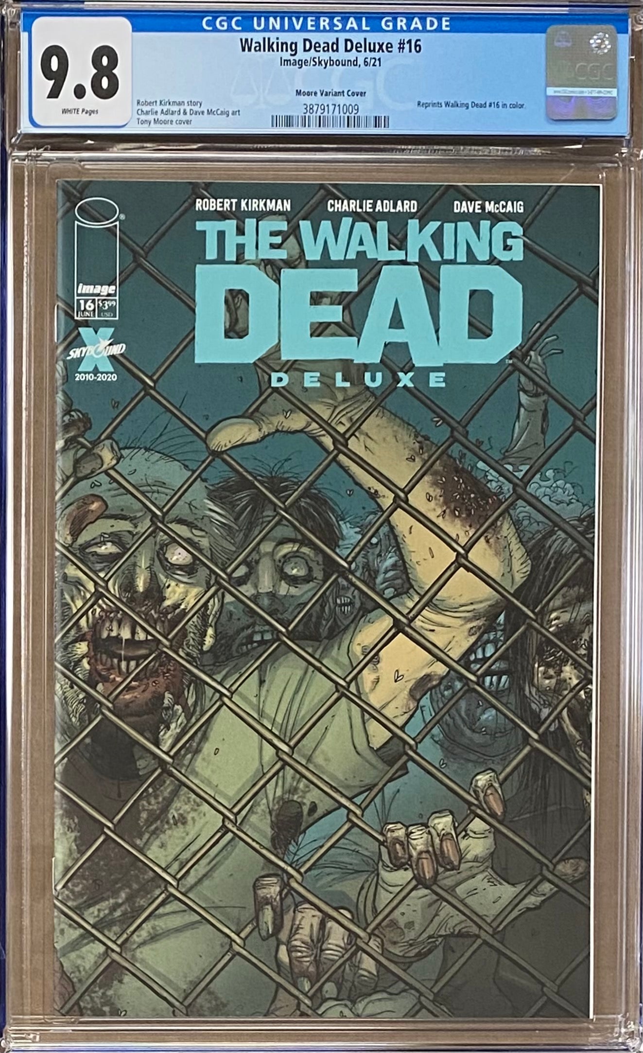 Walking Dead Deluxe #16 Variant CGC 9.8