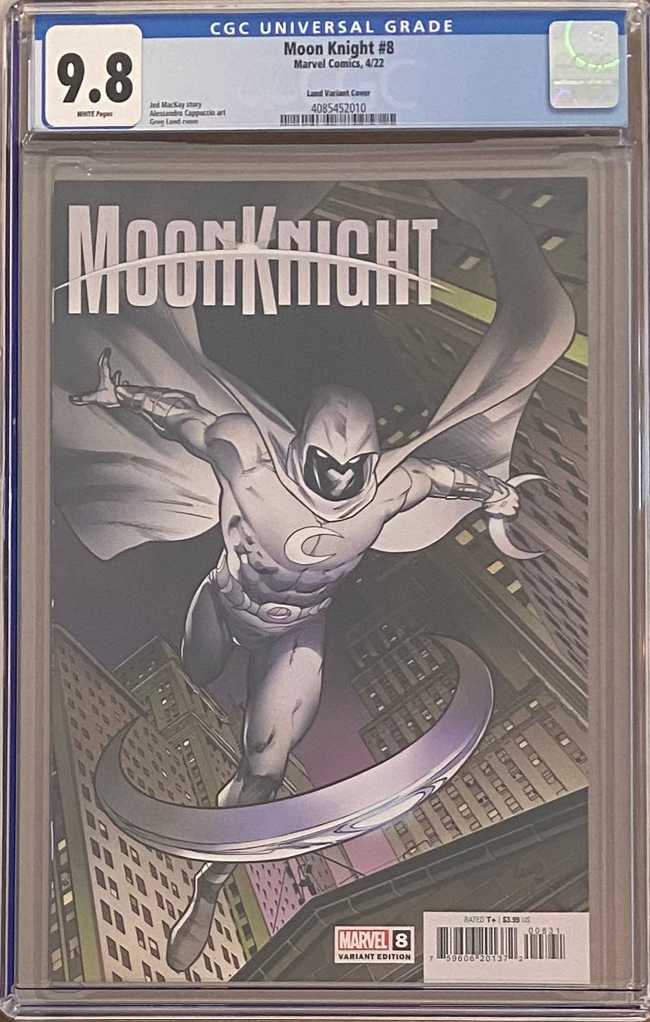 Moon Knight #8 Land 1:25 Retailer Incentive Variant CGC 9.8