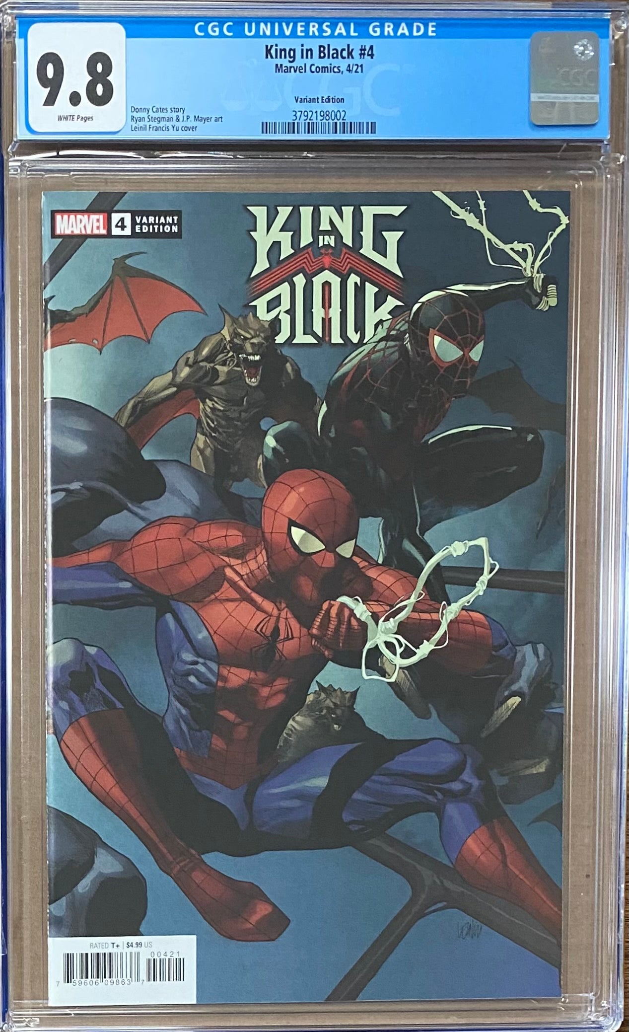 King in Black #4 Yu Connecting Variant CGC 9.8