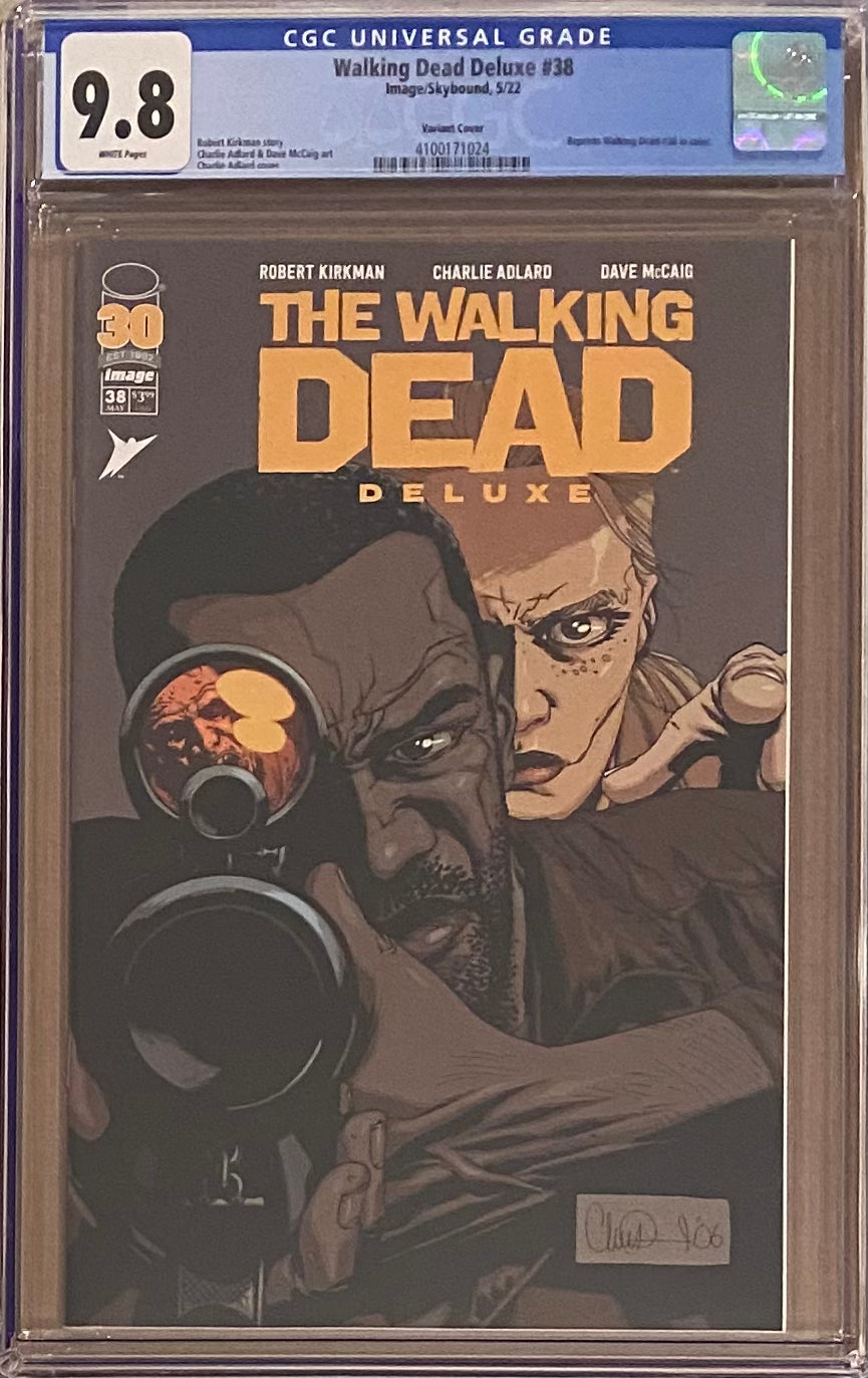 Walking Dead Deluxe #38 Variant CGC 9.8