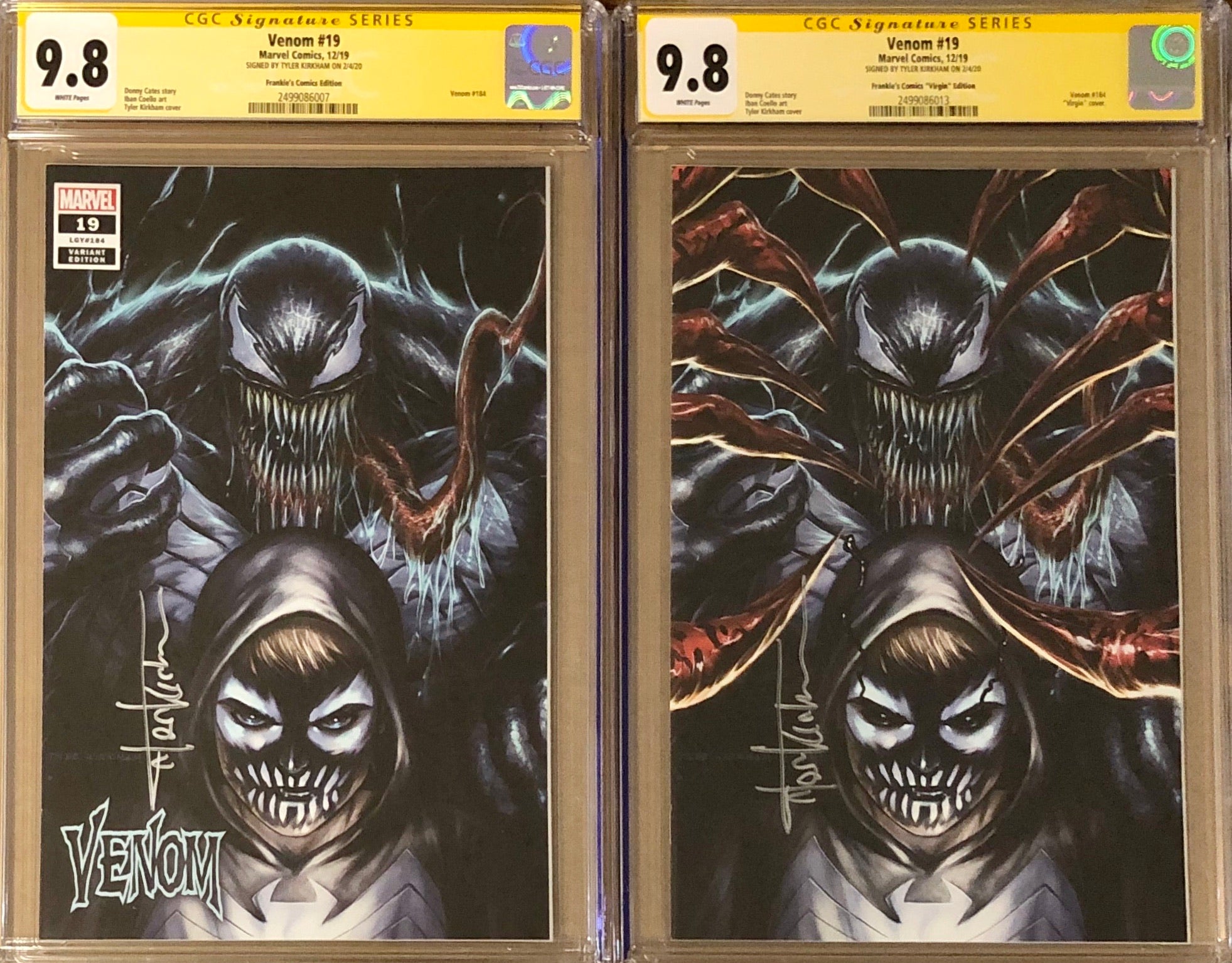 Venom #19 Tyler Kirkham BeachBum Comics Exclusive Regular/Virgin CGC 9.8 SS Set