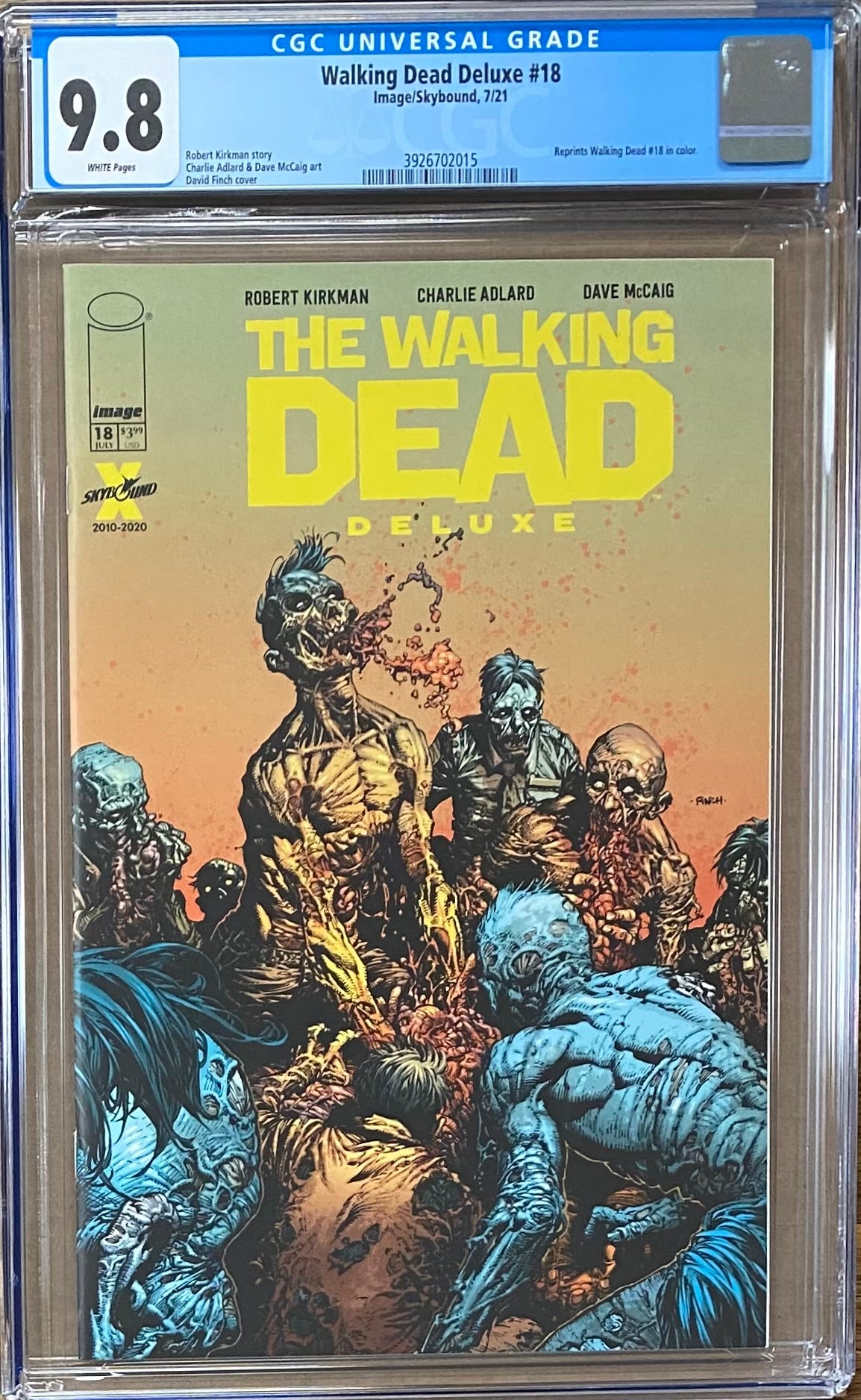 Walking Dead Deluxe #18 CGC 9.8