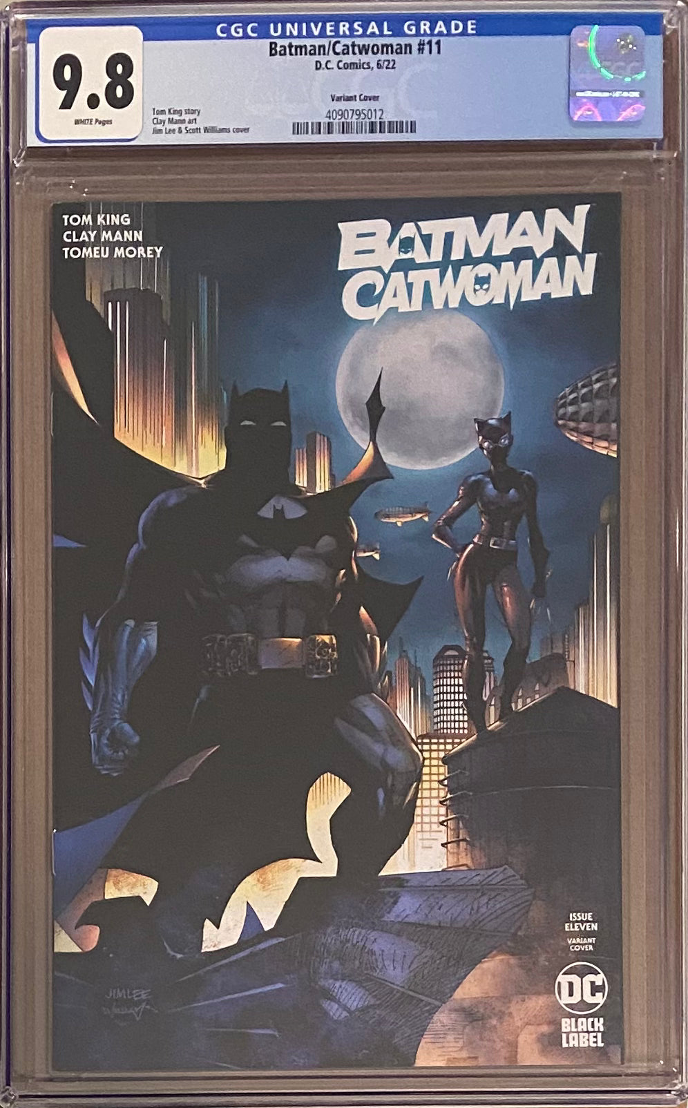 Batman Catwoman #11 Jim Lee Variant DC Black Label CGC 9.8